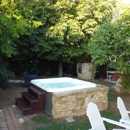 Corte Decia Oda ve Kahvaltı 4*